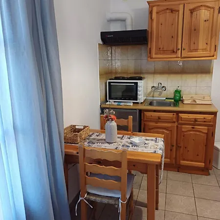 סקופלוס טאון Nikolaos Studios Apartments מראה חיצוני תמונה