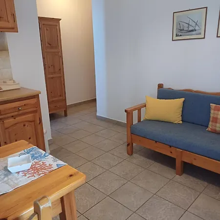 סקופלוס טאון Nikolaos Studios Apartments מראה חיצוני תמונה