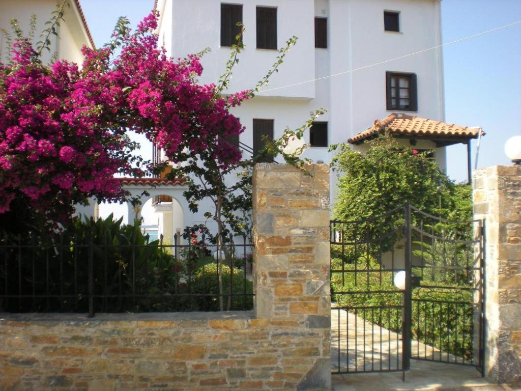 Apartment Nikolaos *
