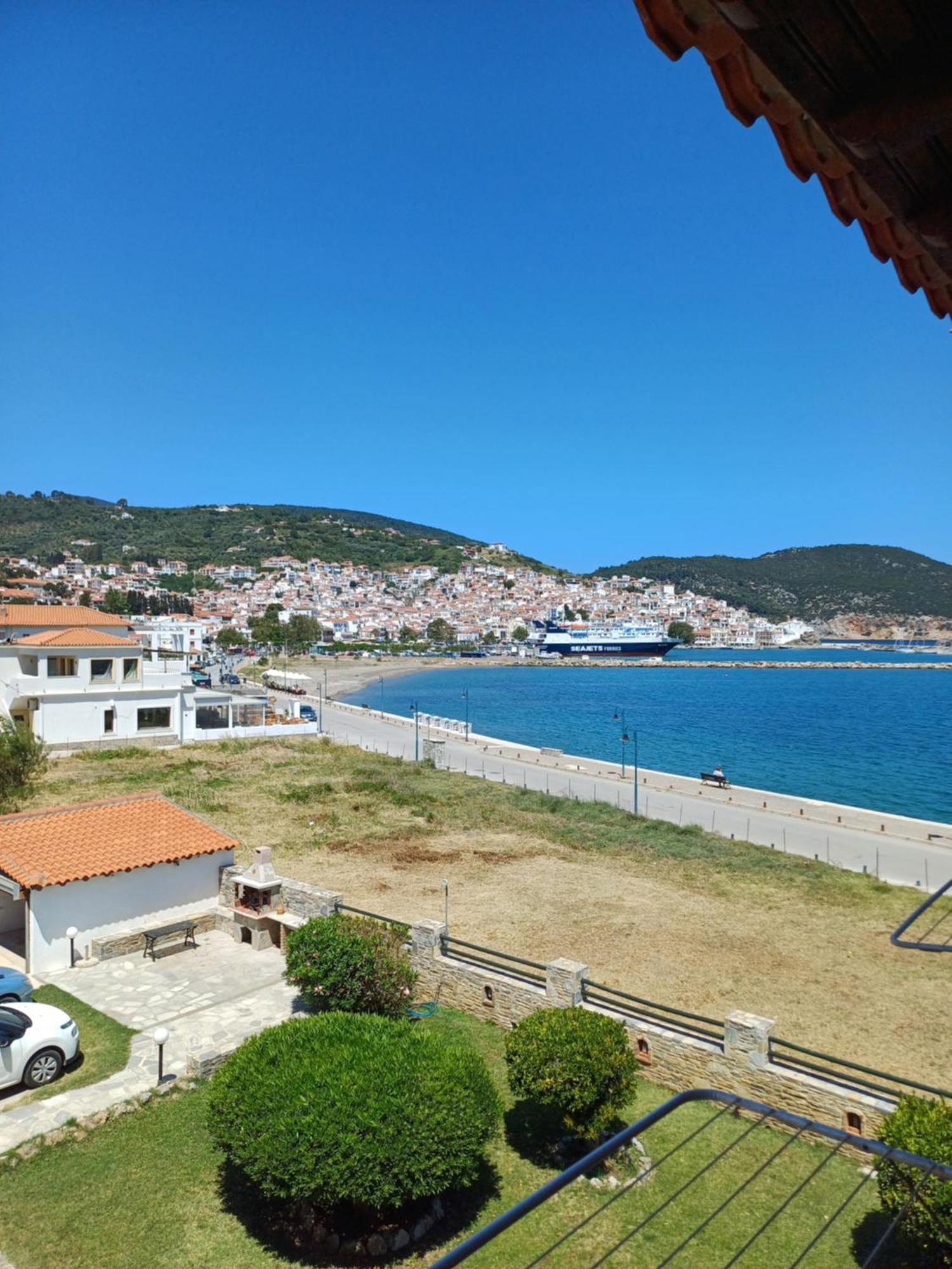Nikolaos * Skopelos