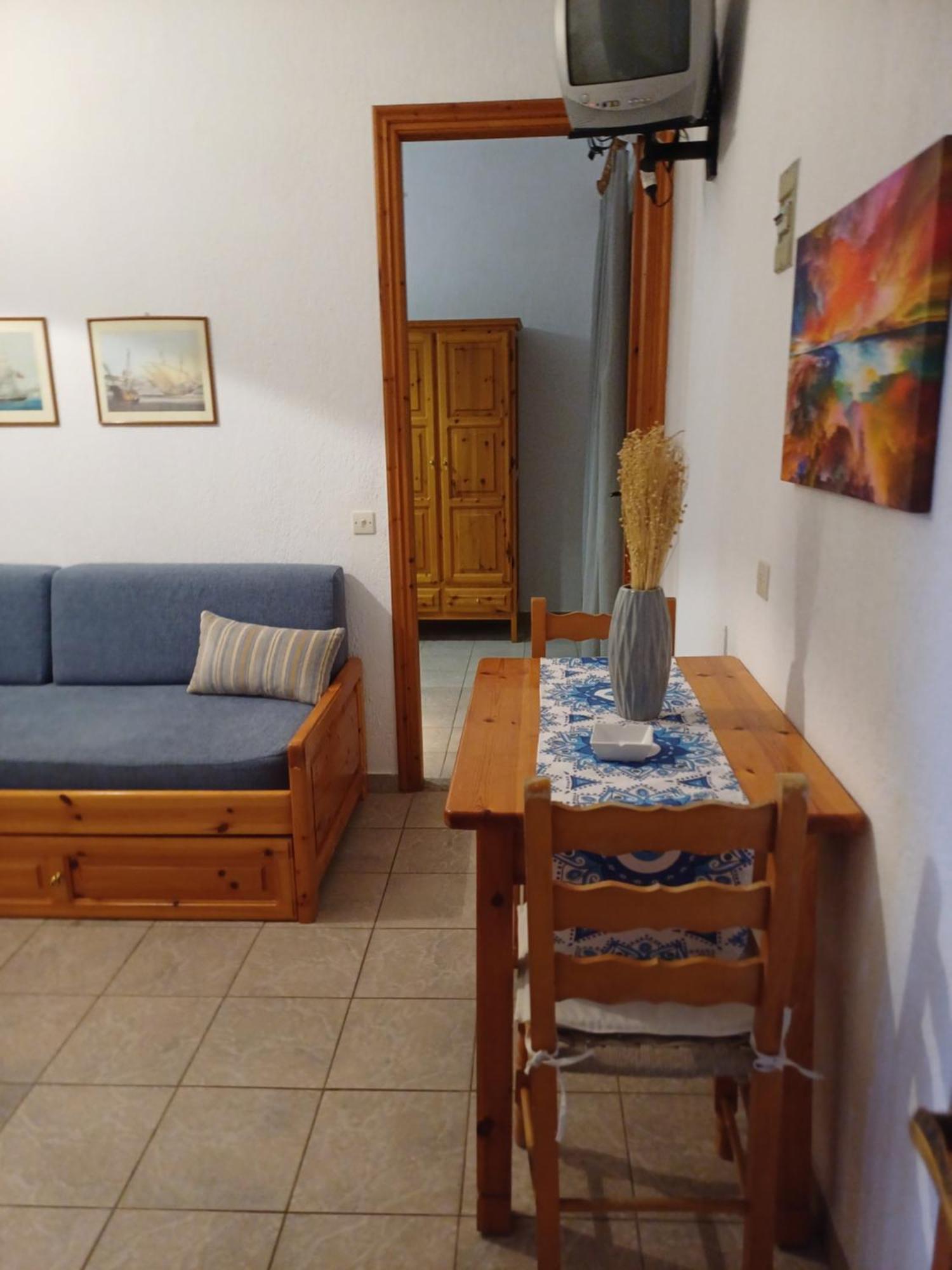 Nikolaos *